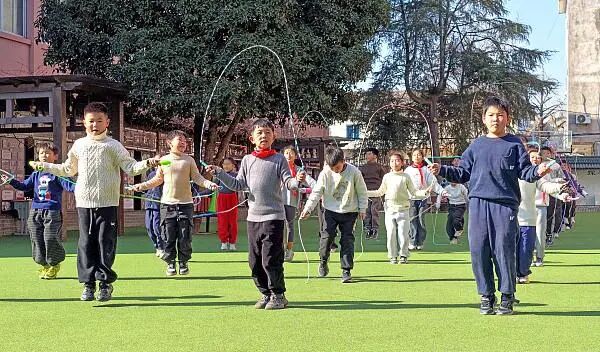 640?wx_fmt=jpeg&from=appmsg&retryload=2#imgIndex=4